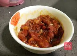 Illustration of how to make fried beans and meat 3