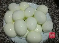 Illustration of how to make hillbilly eggs 3