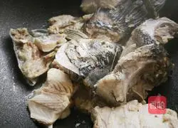 Milk-flavored fish head soup recipe 2