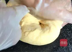 How to make baby octopus steamed buns Illustration 5