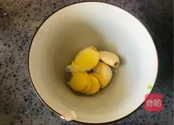 Low-cost, simple recipe for making teriyaki chicken legs 5