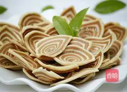 Illustration of how to make snack cat ears 15