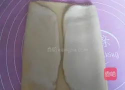 Illustration of how to make milk and salt soda crackers 13