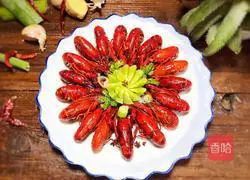 Illustration of how to make stir-fried crayfish 16