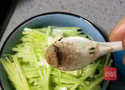 Illustration of how to make delicious cucumber 11