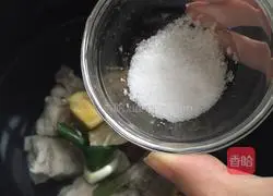 Illustration of braised pork ribs 9