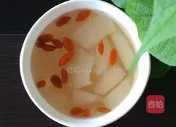 Illustration of how to make rock sugar snow pear 5