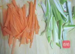 Illustration of Northeastern Pot Bun Pork 2