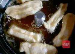 Illustration of homemade healthy fried dough sticks with zero additives 11