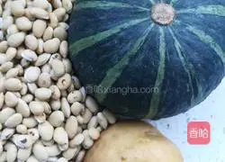 Illustration of how to make potato, pumpkin and white lentil paste 1