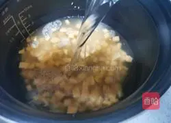 Illustration of how to make millet and multigrain porridge 7