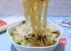 Illustration of how to make clear noodle soup 13