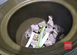 Illustration of how to make radish and pork ribs soup 7