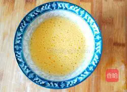 Illustration of how to make leek and egg dumplings 3