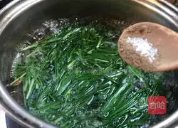 Leek and pig blood soup recipe 8