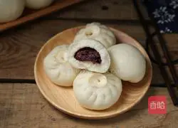 Illustration of how to make bean paste buns 12