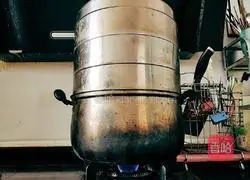 Illustration of how to make fish fillet buns 18