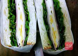 Illustration of how to make pocket sandwiches 18