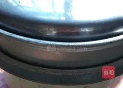 Illustration of how to cut steamed buns with brown sugar knife 16