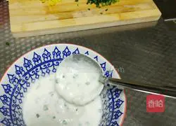 Homemade scallion pancakes Illustration of how to do it 2