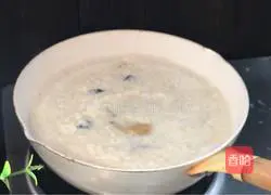 Illustration of how to cook preserved egg with bean dregs 9