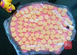 Illustration of how to make colorful steamed buns 8