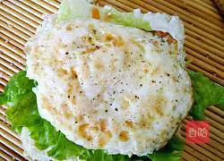 Illustration of how to make ham sandwich (whole wheat) 8