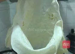 Illustration of how to make gluten cake 12