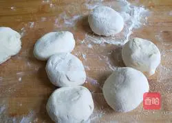 Xinwen Gourmet Sauerkraut and Pork Buns Recipe Illustration 10