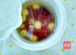 Illustration of how to make red bean and lotus seed soup 5