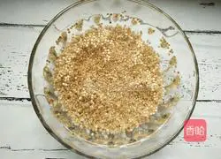 Quinoa Illustration of how to make soy milk and sago 8