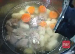 Illustration of how to make yam, carrot and pork ribs soup 9