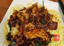 Illustration of how to make fried egg noodles with soy sauce 7