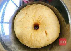 Illustration of how to make simulated corn buns 6