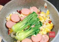 Illustration of how to make Hong Kong style noodles 7