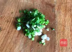 Illustration of how to make jade mixed with shredded chicken 4