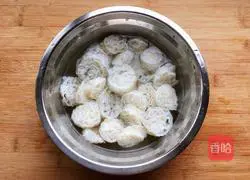 Illustration of how to make cold vegetarian sausage 4