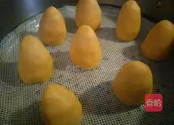 Illustration of how to make non-cracked milk-flavored steamed buns 7