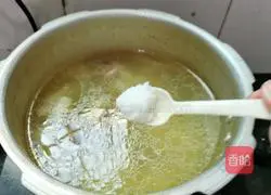 Pork bone and asparagus soup recipe 8
