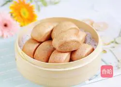 Illustration of how to make dragon fruit steamed buns 12