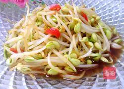 Illustration of how to stir-fry soybean sprouts 10