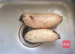 Illustration of how to make pork ribs and lotus root soup 6