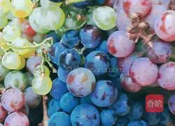 Illustration of homemade wine 9