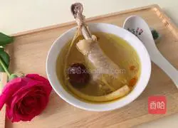 Illustration of how to make fresh ginseng stewed chicken soup 9