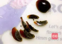 Illustration of how to make goldfish preserved egg and tofu 6