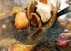 Illustration of how to make kapok soup (Guangdong dehumidification soup) 7