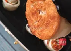 Illustration of how to make egg-shaped rose dumplings 8