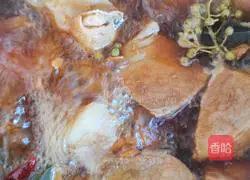 Illustration of how to make Roujiamo 8