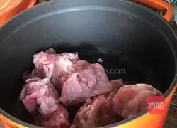 Illustration of how to make stick bone radish soup 4