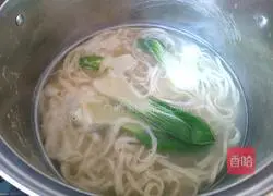 Hot and sour noodle soup recipe 4